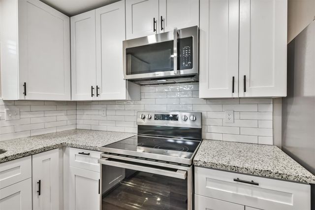 6103 Fallengate Drive, Spring, TX 77373