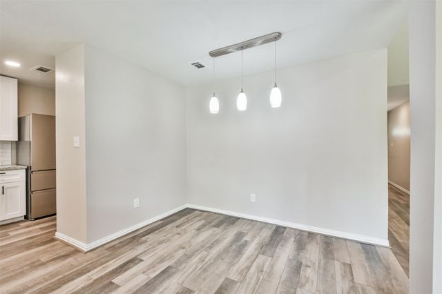 6103 Fallengate Drive, Spring, TX 77373