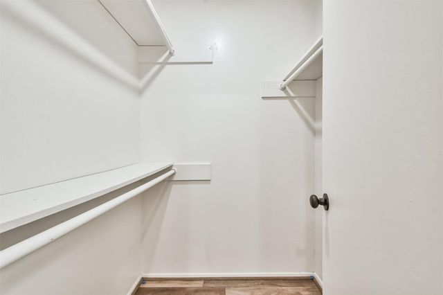 6103 Fallengate Drive, Spring, TX 77373