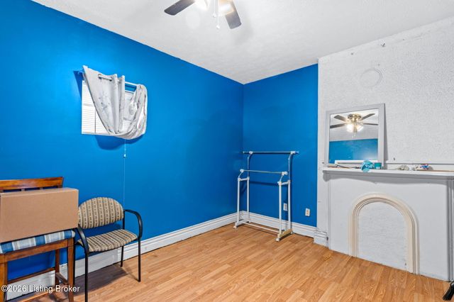 628 Davies Ave, Louisville, KY 40208