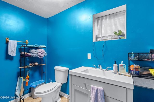 628 Davies Ave, Louisville, KY 40208