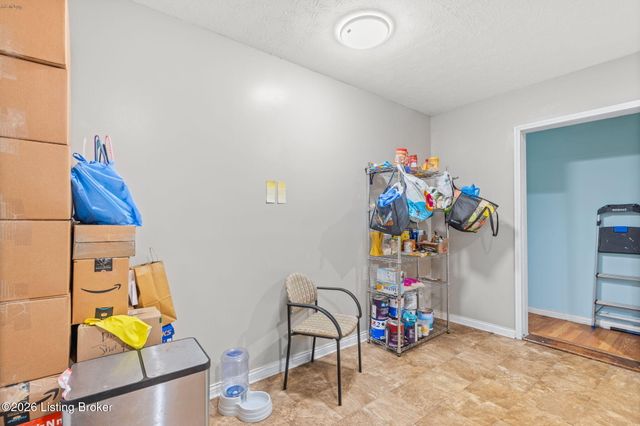 628 Davies Ave, Louisville, KY 40208