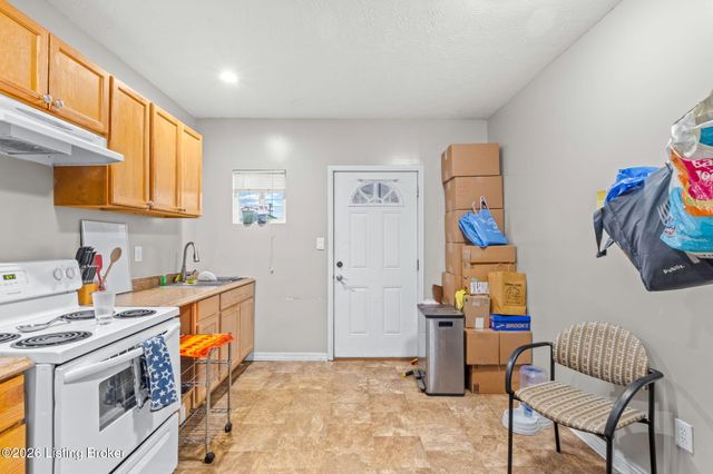 628 Davies Ave, Louisville, KY 40208