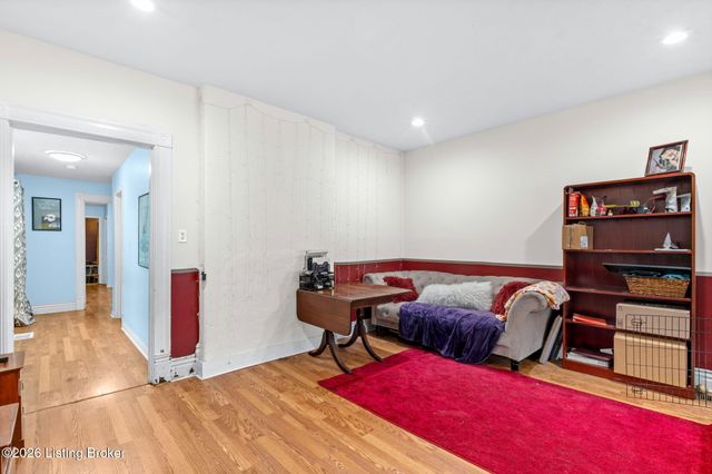 628 Davies Ave, Louisville, KY 40208