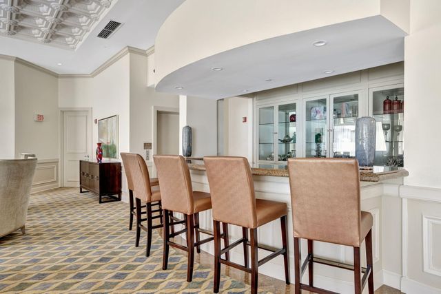 2100 N Ocean Boulevard 16e, Fort Lauderdale, FL 33305
