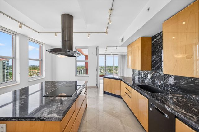 2100 N Ocean Boulevard 16e, Fort Lauderdale, FL 33305