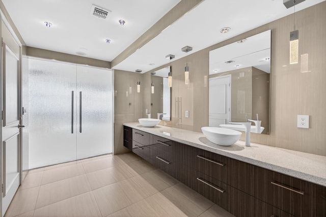 2100 N Ocean Boulevard 16e, Fort Lauderdale, FL 33305