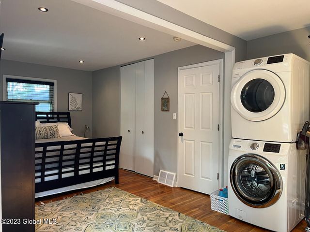 132 Jefferson Street, Saratoga Springs, NY 12866