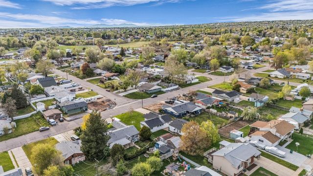578 VALERIA DR, Layton, UT 84041
