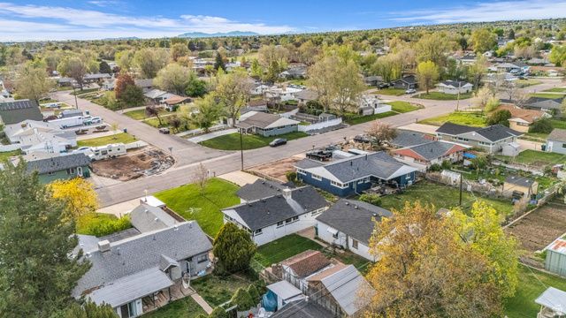 578 VALERIA DR, Layton, UT 84041