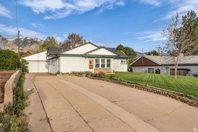 578 VALERIA DR, Layton, UT 84041