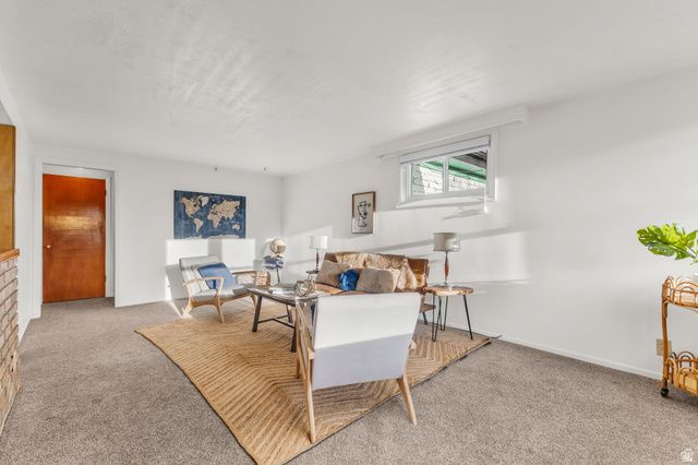578 VALERIA DR, Layton, UT 84041