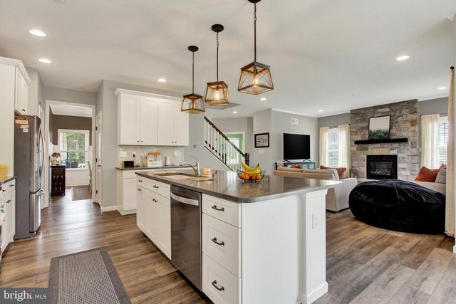 4928 GRAVE RUN RD, Manchester, MD 21102