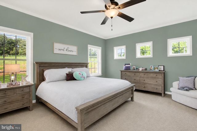 4928 GRAVE RUN RD, Manchester, MD 21102