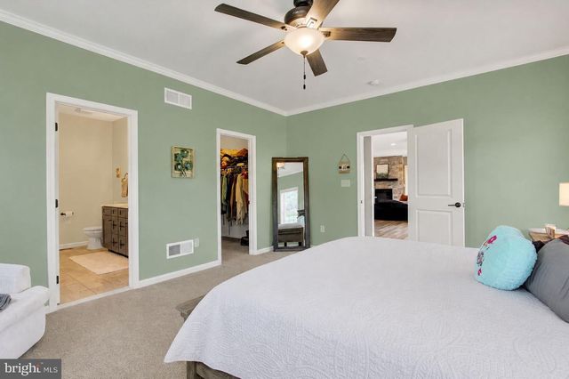 4928 GRAVE RUN RD, Manchester, MD 21102