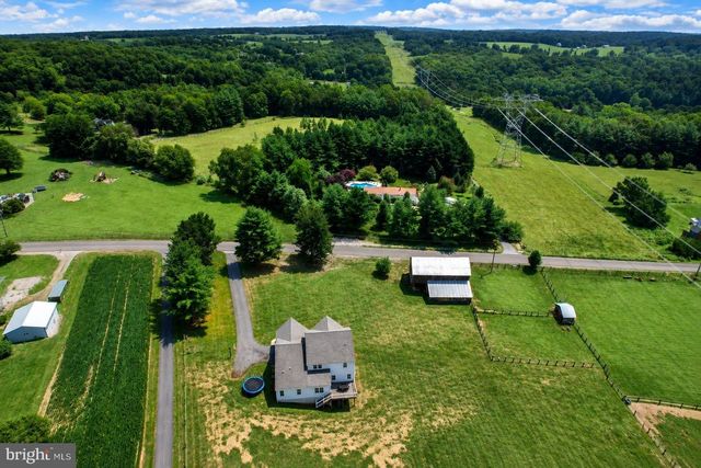 4928 GRAVE RUN RD, Manchester, MD 21102
