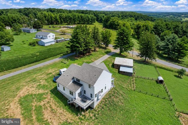 4928 GRAVE RUN RD, Manchester, MD 21102