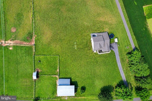 4928 GRAVE RUN RD, Manchester, MD 21102