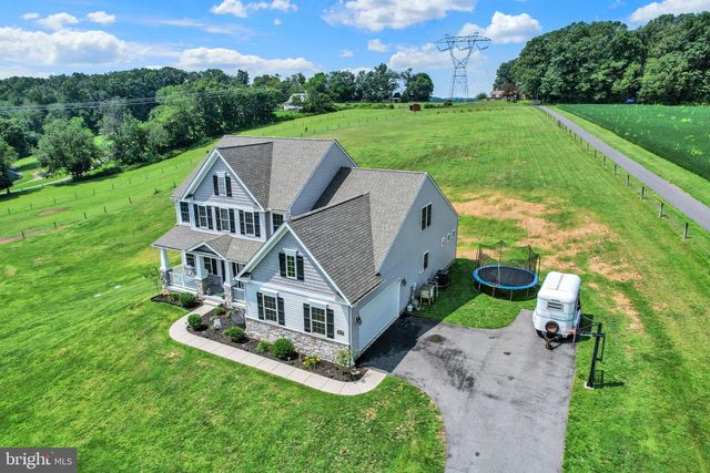 4928 GRAVE RUN RD, Manchester, MD 21102