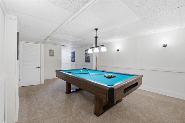 3695 Mary Cliff LANE, Brookfield, WI 53005
