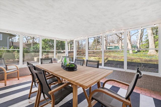 3695 Mary Cliff LANE, Brookfield, WI 53005