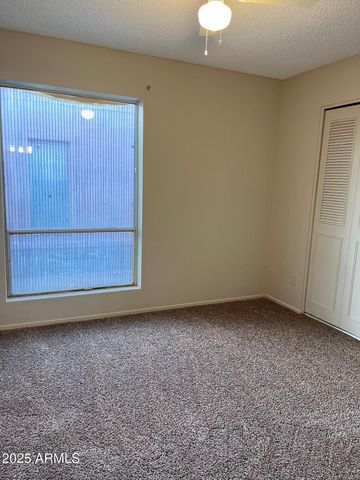 6010 W AUGUSTA Avenue, Glendale, AZ 85301