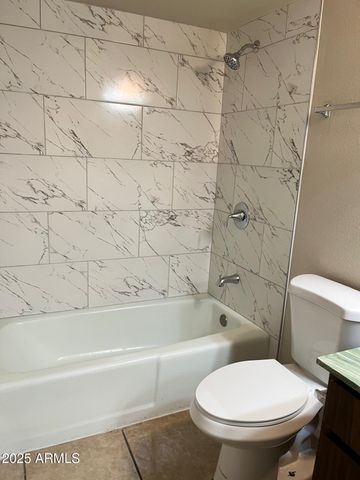 6010 W AUGUSTA Avenue, Glendale, AZ 85301