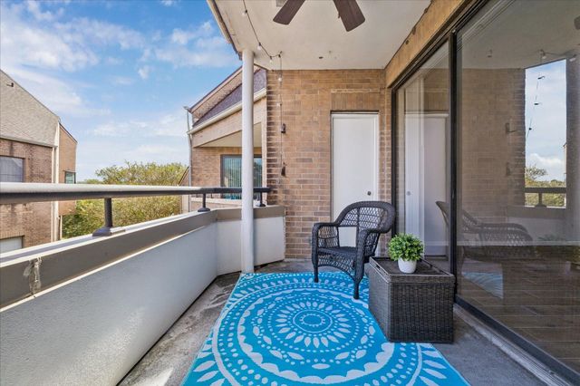 5210 Weslayan Street 303, Houston, TX 77005