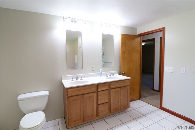 3499 Baseline Road, Grand Island, NY 14072