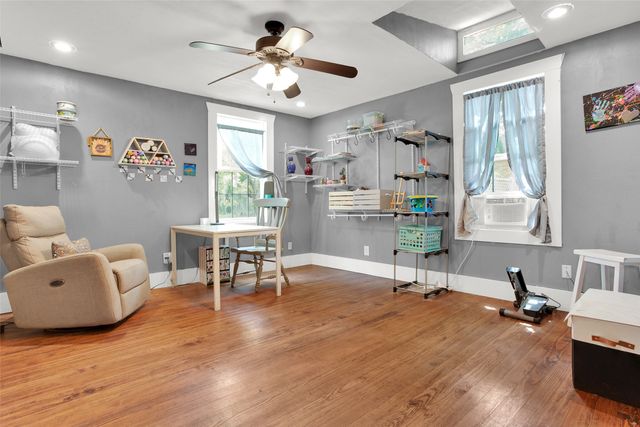 820 W Gandy Street, Denison, TX 75020