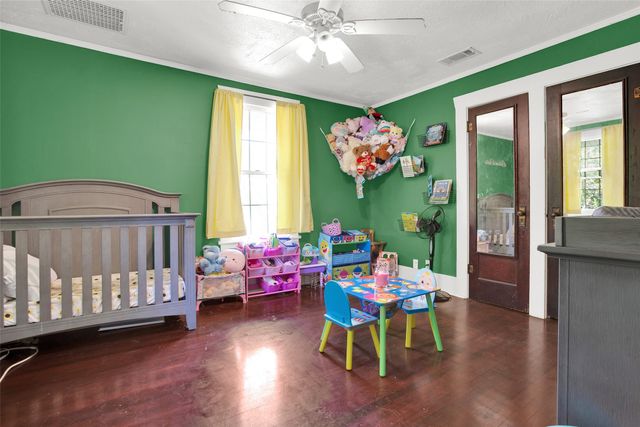 820 W Gandy Street, Denison, TX 75020