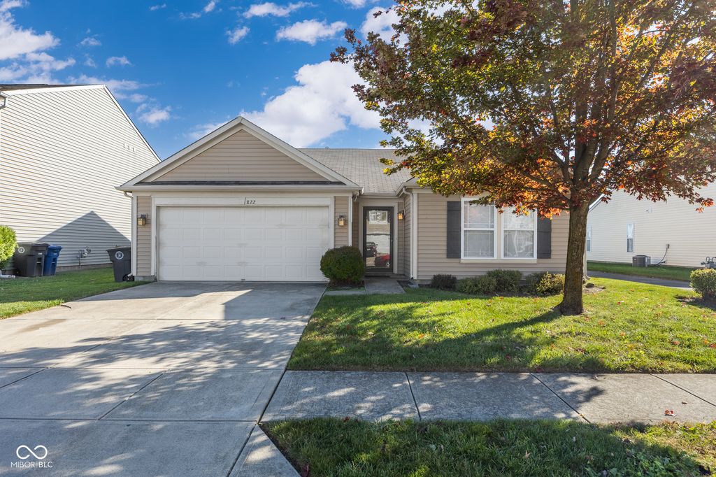 822 Westpointe Drive, Shelbyville, IN 46176