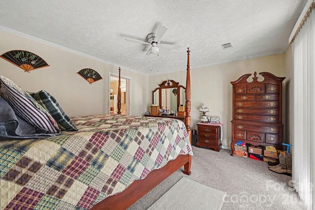 162 Terry Lane Drive, Dallas, NC 28034