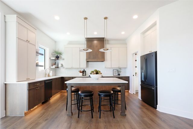 8215 Buckley Court, Johnston, IA 50131