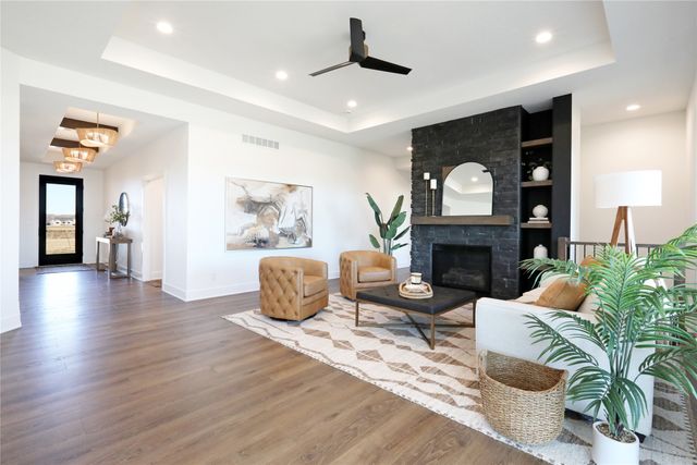 8215 Buckley Court, Johnston, IA 50131