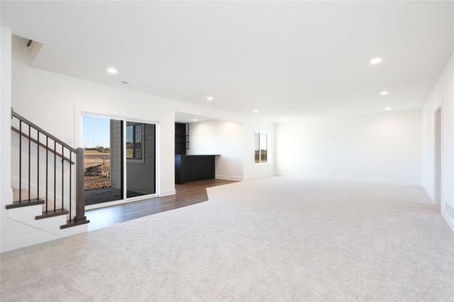 8215 Buckley Court, Johnston, IA 50131