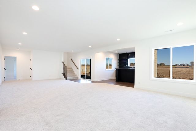 8215 Buckley Court, Johnston, IA 50131