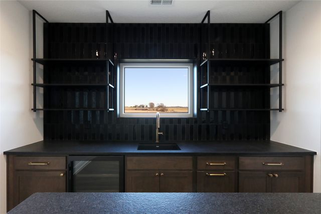 8215 Buckley Court, Johnston, IA 50131