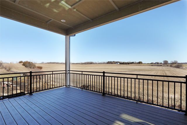 8215 Buckley Court, Johnston, IA 50131