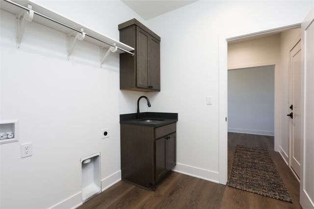 8215 Buckley Court, Johnston, IA 50131