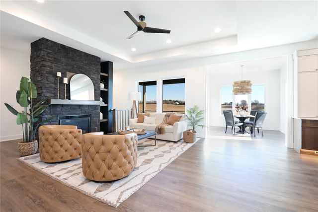 8215 Buckley Court, Johnston, IA 50131