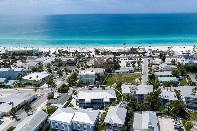 205 HIGHLAND AVENUE 2, Bradenton Beach, FL 34217