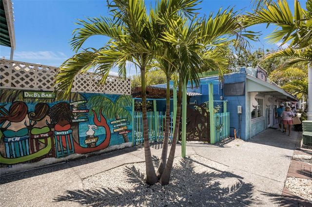 205 HIGHLAND AVENUE 2, Bradenton Beach, FL 34217