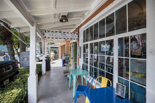 205 HIGHLAND AVENUE 2, Bradenton Beach, FL 34217