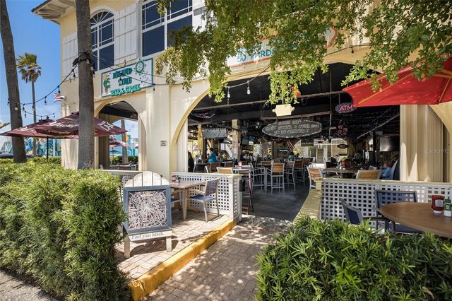 205 HIGHLAND AVENUE 2, Bradenton Beach, FL 34217