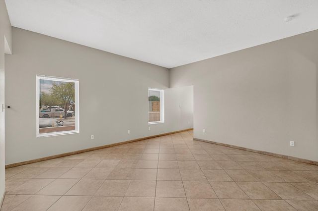 5748 Pinon Flats Road NW, Albuquerque, NM 87114