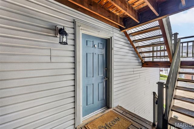 4317 Arrow Tree Drive E, Unincorporated, MO 63128