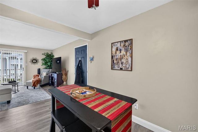 4317 Arrow Tree Drive E, Unincorporated, MO 63128