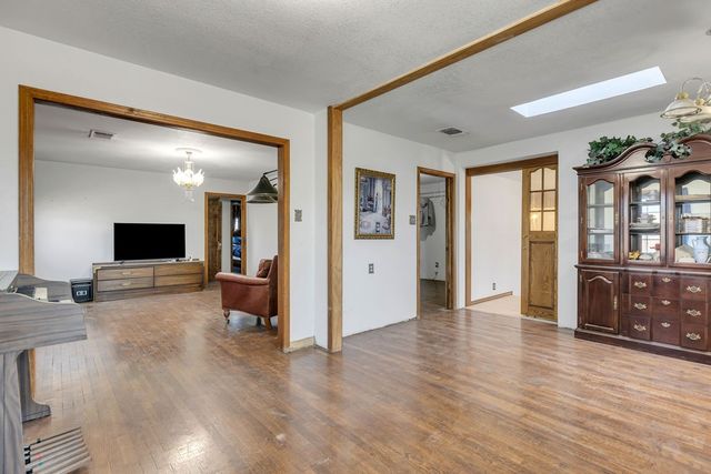 1121 Harris St, Odessa, TX 79763