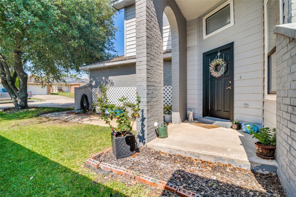 5346 Riverport Drive, Mesquite, TX 75150